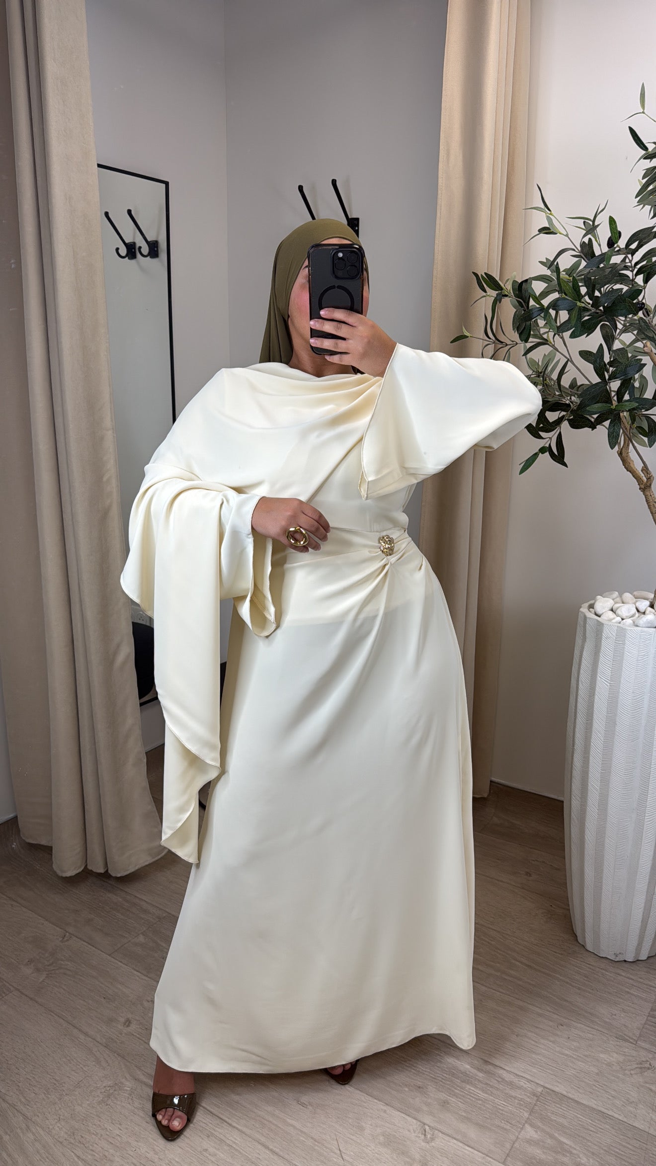 Robe Premium Iris [ crème ]