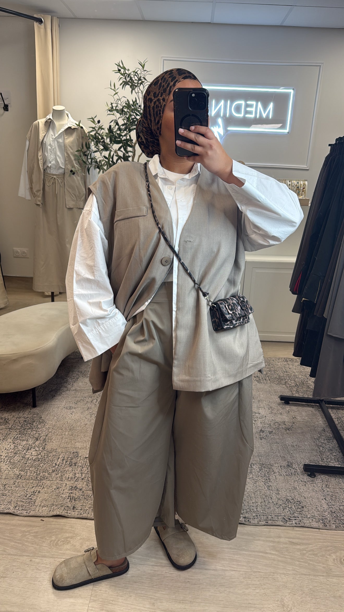 PANTALON OVERSIZE [ taupe ]