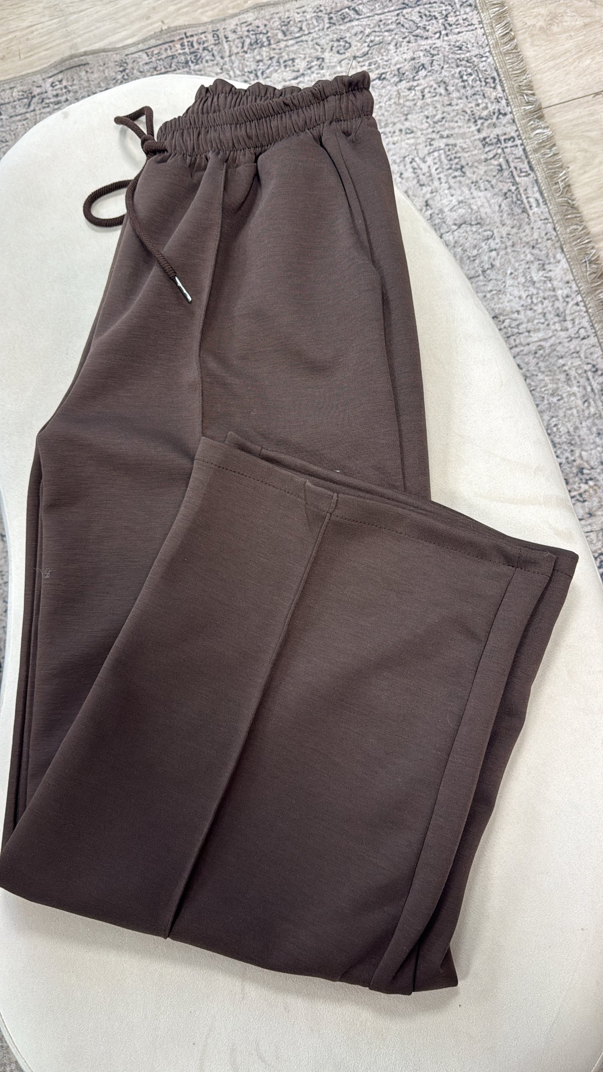 Jogging ample [ marron ]