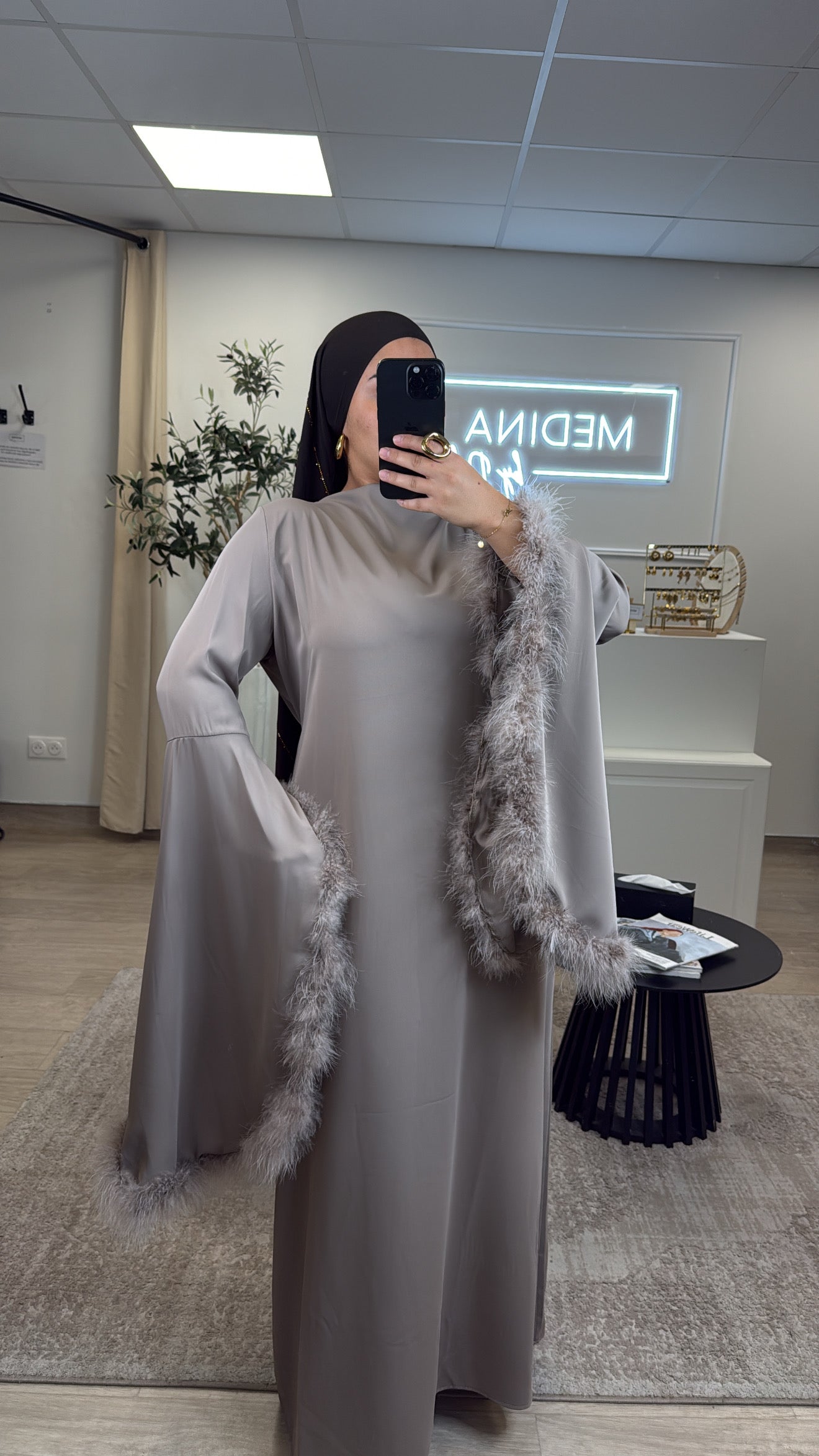 ROBE PLUME LEXIA [ taupe ]