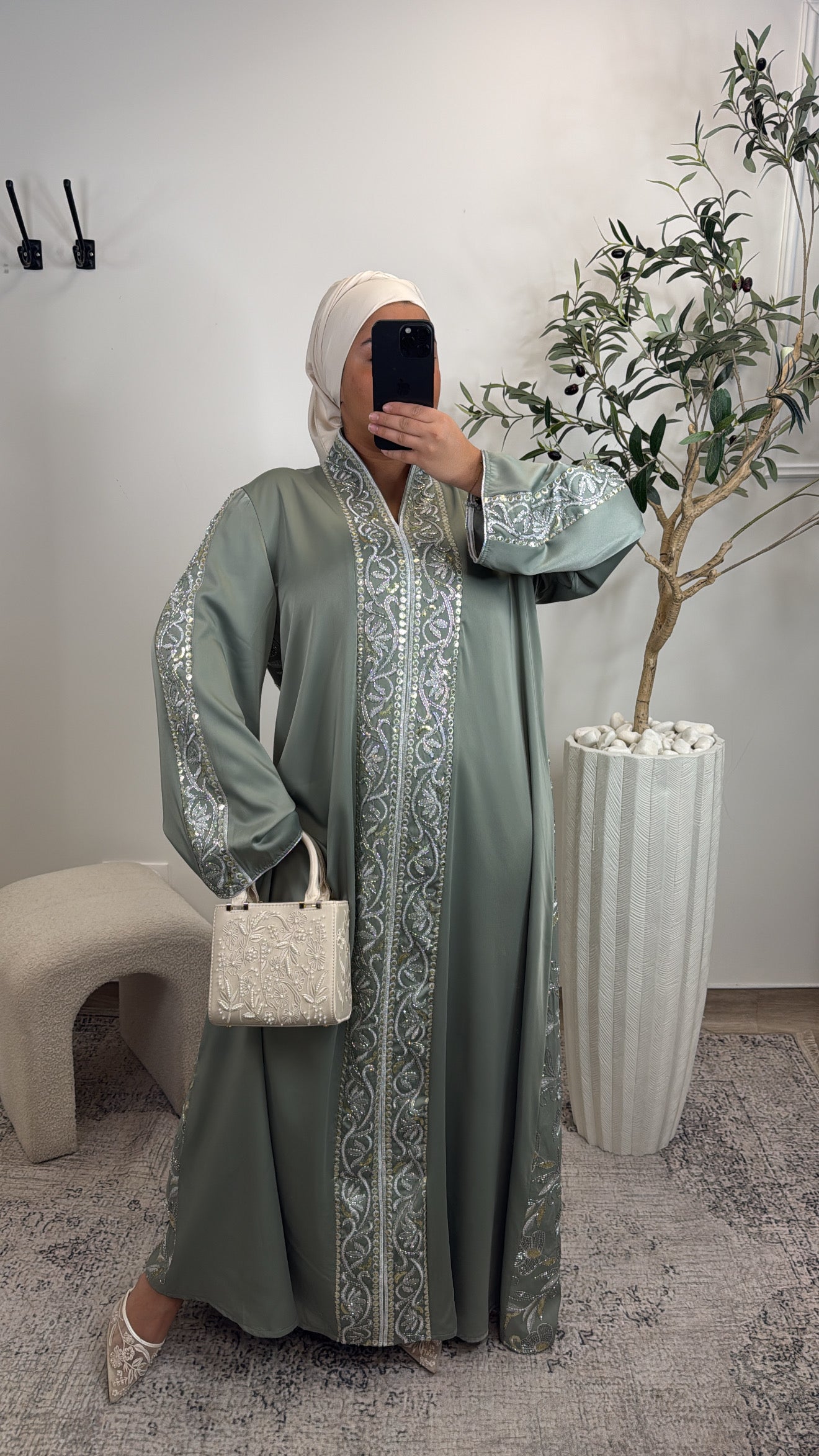 ABAYA BRODÉ FIL [ vert d’eau ]